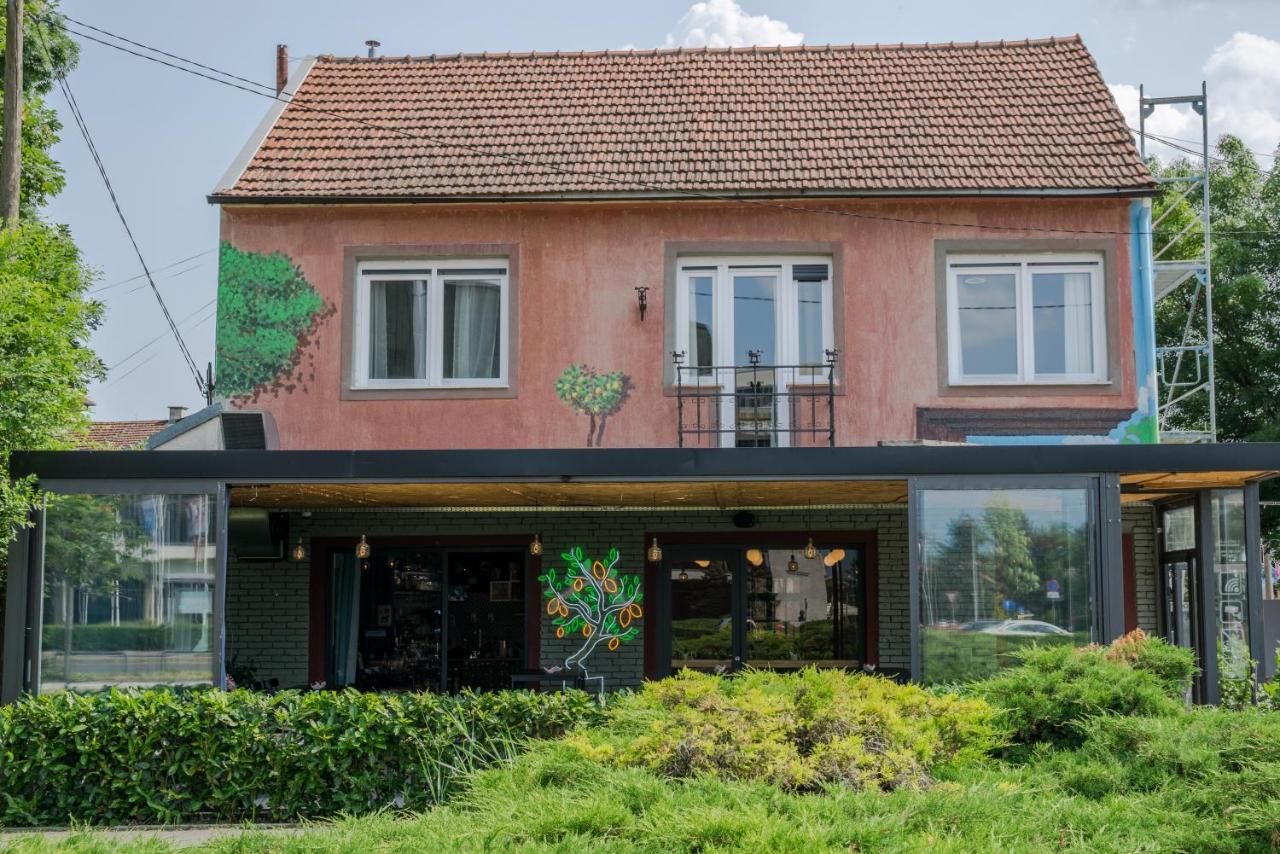 Lemon Market Rooms Загреб Экстерьер фото